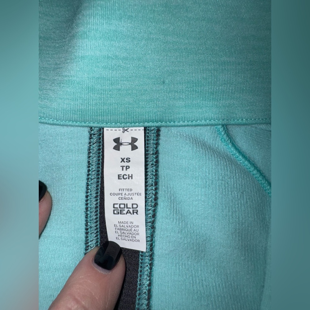 Under Armour ColdGear Aqua Top NWOT - Picture 4 of 6